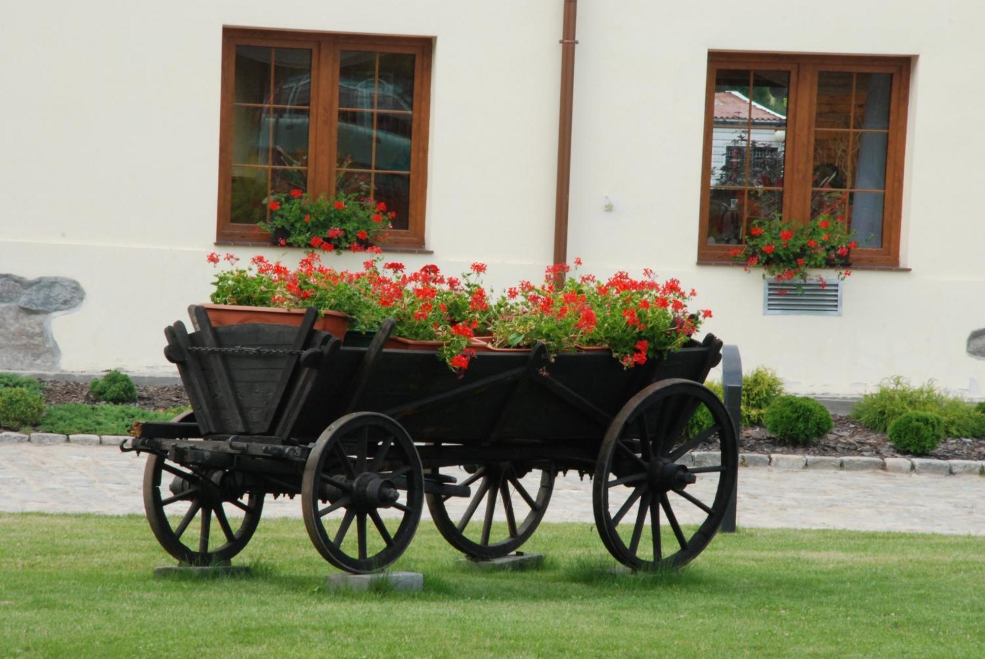 Hotel Karczyce Buitenkant foto